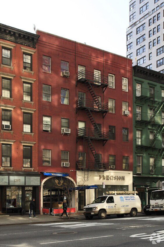 Building Photo - 1293-1295 3rd Ave