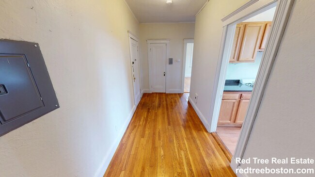 Building Photo - 1810 Commonwealth Ave