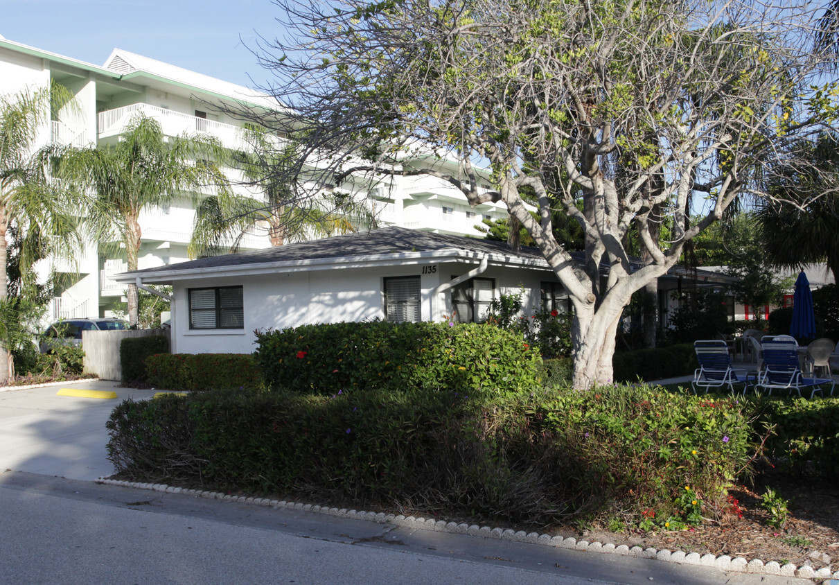 Primary Photo - Siesta Key