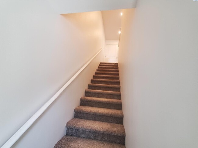 Foto del edificio - Brand New For Rent