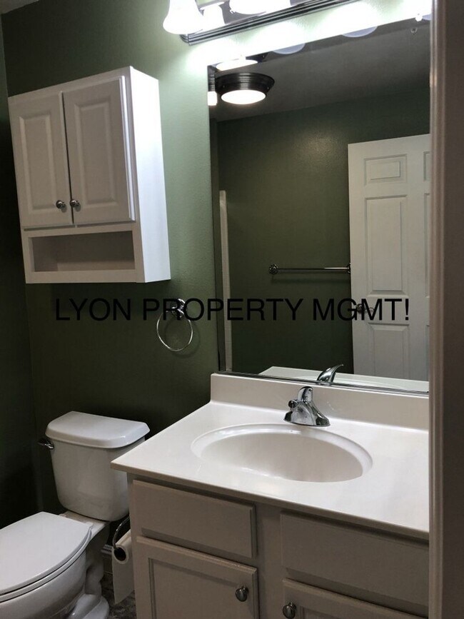Foto del edificio - Fabulous condo located in the highly sough...