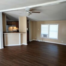 Building Photo - 2 Live Oak Ln
