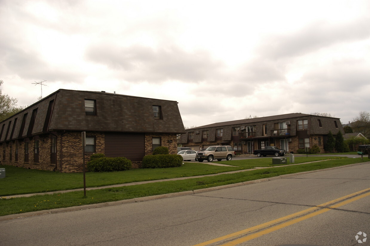 Primary Photo - 4003 W Lillian St