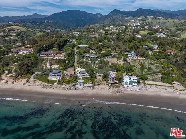 Foto del edificio - 28036 Sea Ln Dr