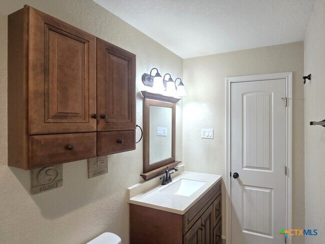 Foto del edificio - 406 Oak St