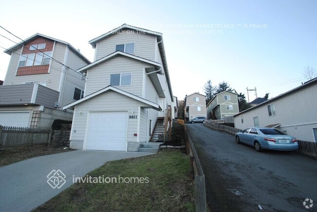 Building Photo - 8811 2nd Ave S