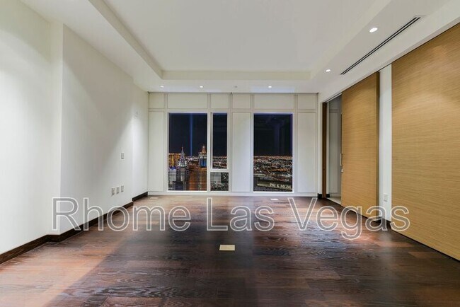 Foto del edificio - 3750 Las Vegas Blvd S