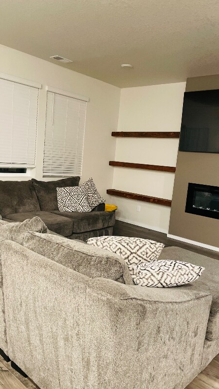 Foto del edificio - 2303 30th Pl