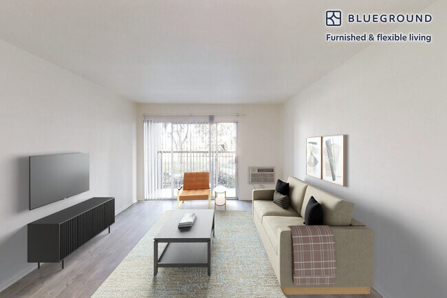 Building Photo - 333 1st St