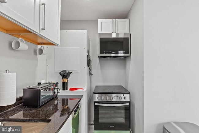 Building Photo - 6245 Cracklingtown Rd