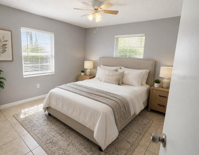Foto del edificio - 2652 Lantana Ln