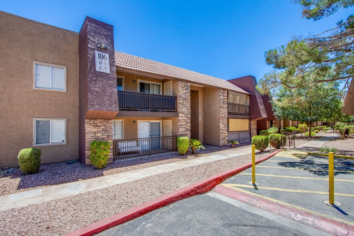 Foto principal - Gorgeous 1Bed/1Bath Condo located in The B...
