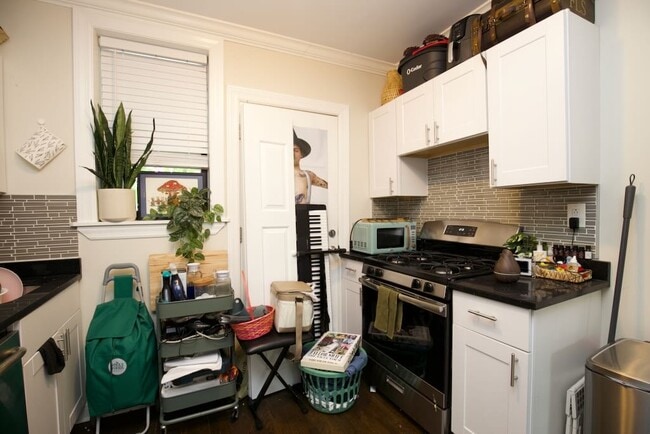 Foto del edificio - 1048 W Lill Ave