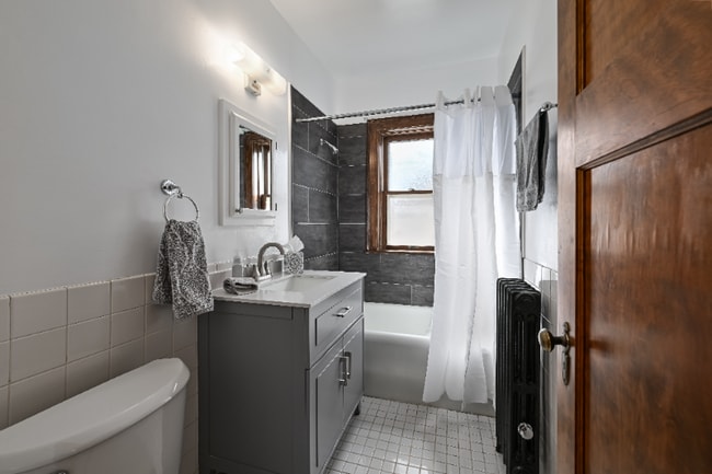 Building Photo - 1820 N 1st St