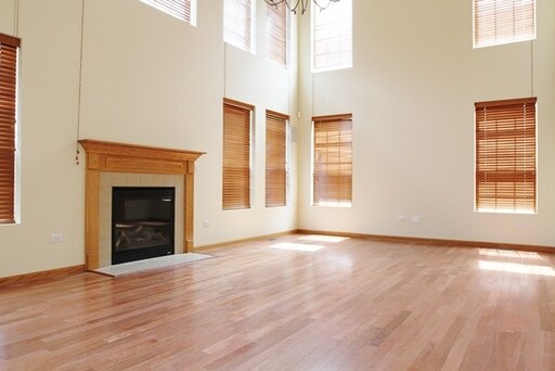 Building Photo - 428 Cardinal Ln