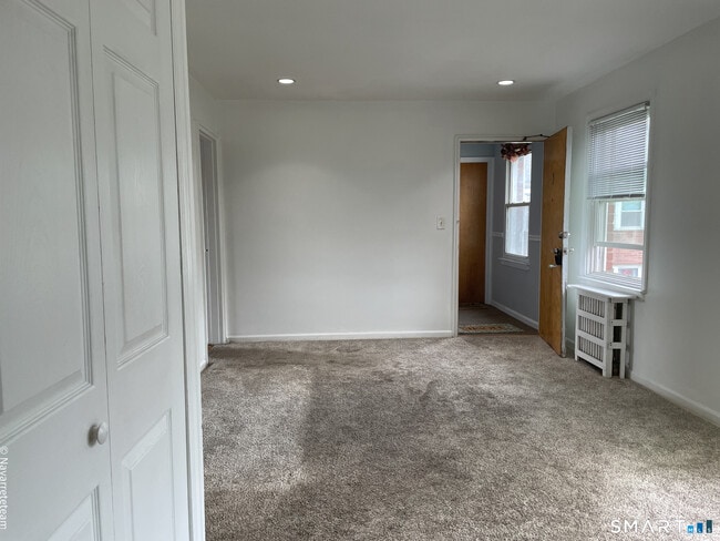 Building Photo - 34 Standish Rd