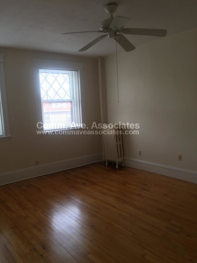 Foto del edificio - 164 Strathmore Rd