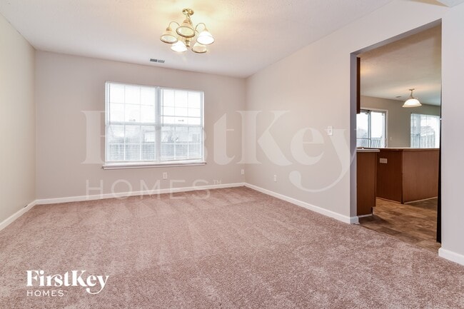 Building Photo - 1116 Fontana Ct