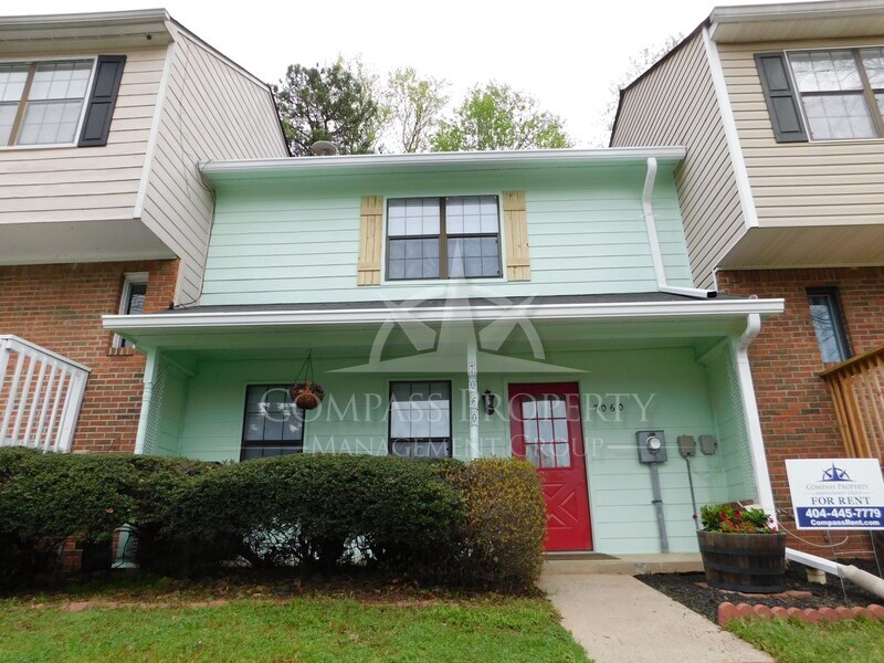Primary Photo - 7060 Sand Wedge Cir NW