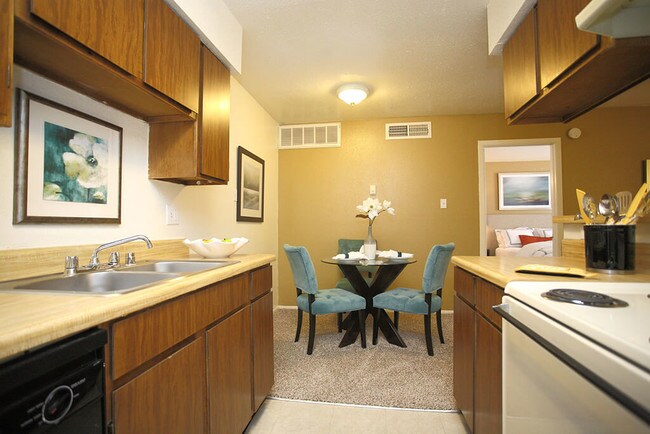 Northridge Court Apartments Midland, TX