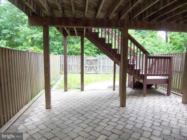 Building Photo - 22 Amberlady Ct