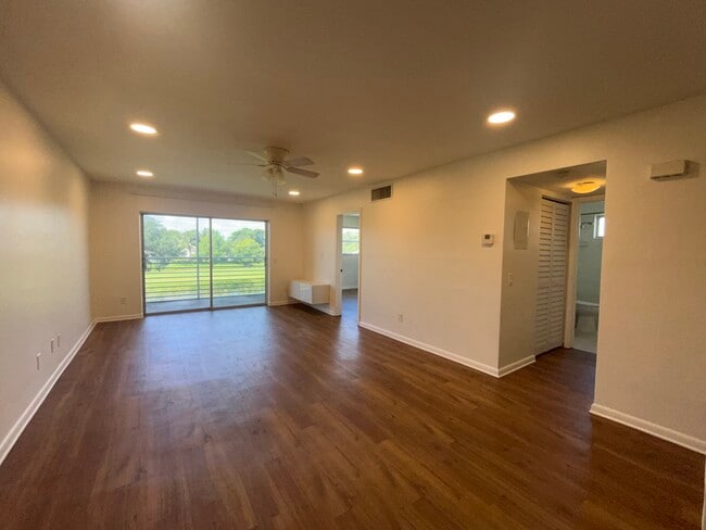 Photo - 2471 SW 82nd Ave Apartment