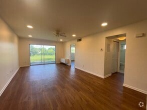 Building Photo - 2471 SW 82nd Ave