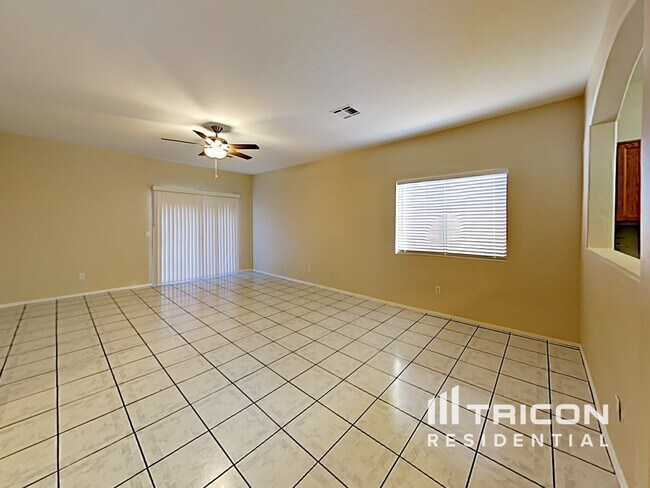 Building Photo - 6430 S 10th Dr