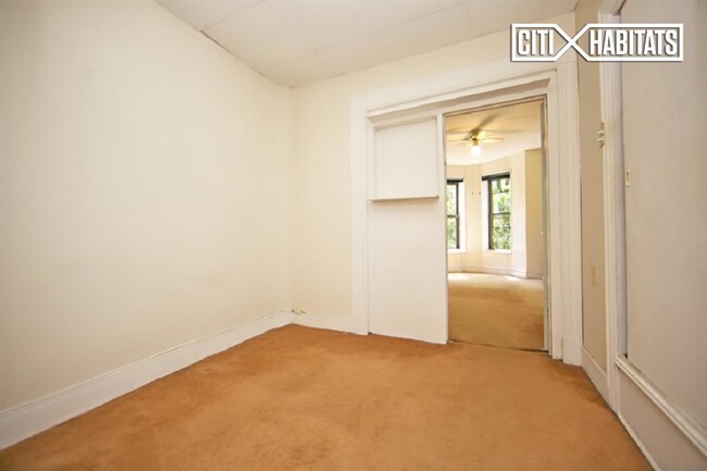 Foto del edificio - 247 45th St