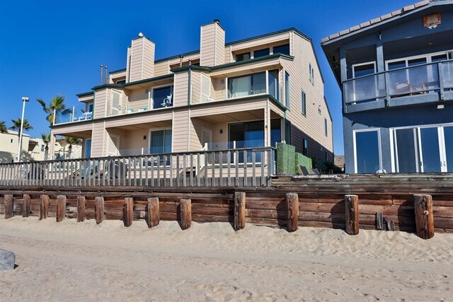 Foto principal - 704 Ocean Ln