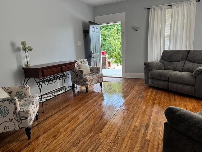 Foto del edificio - 729 W Vine St