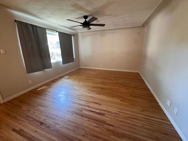 Foto del edificio - Beautiful 3 bedroom 2 bath home.