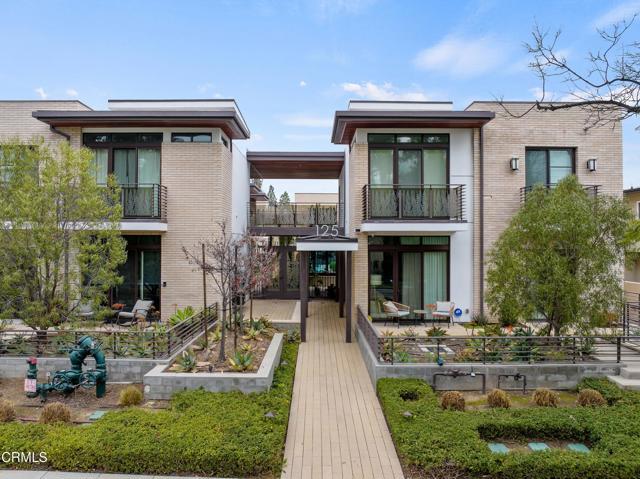 Foto principal - 125 Hurlbut St