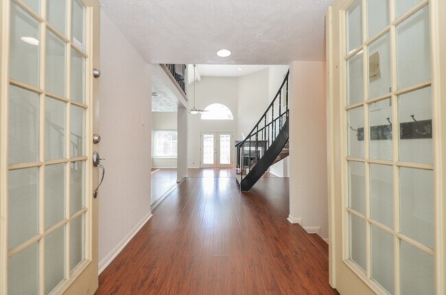 Foto del edificio - 12707 Sandri Ln