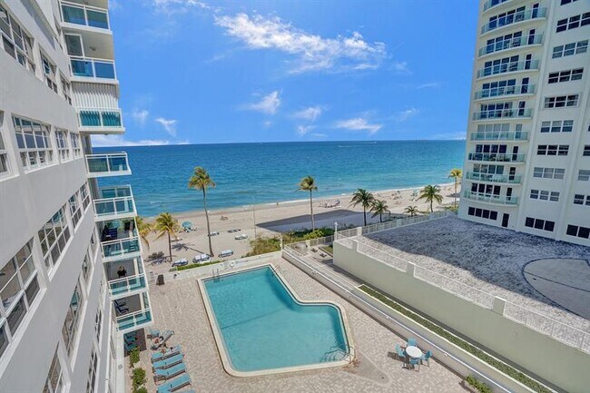 Foto del edificio - 3430 Galt Ocean Dr