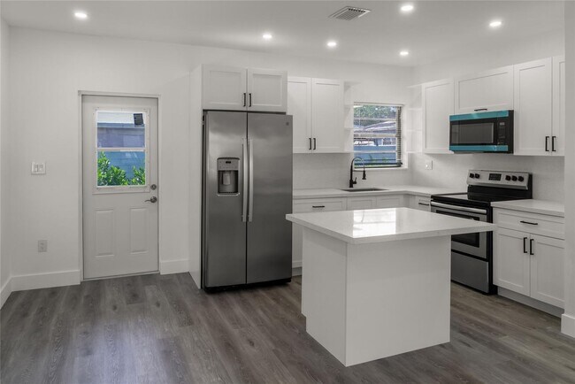 Foto del edificio - 2724 SW 34th Ct