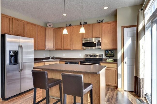 Foto del edificio - 9981 Wildflower Dr