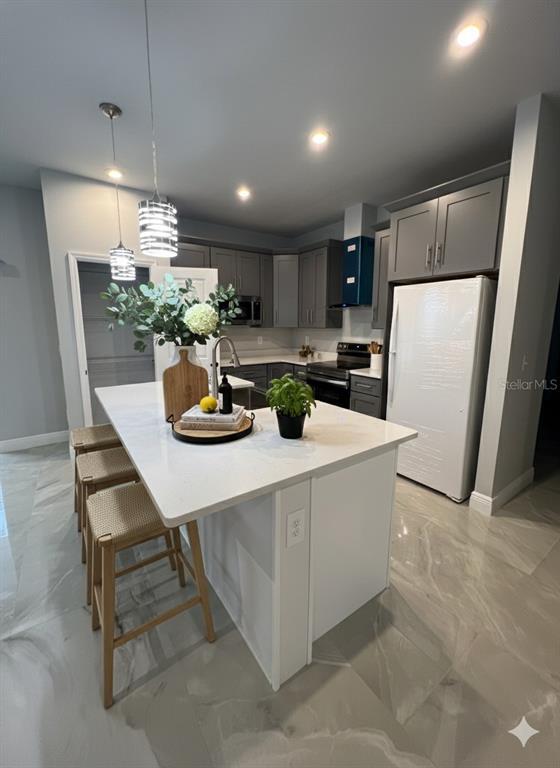 Building Photo - 321 Amberjack Ct