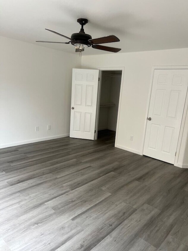 Foto del edificio - Available Now