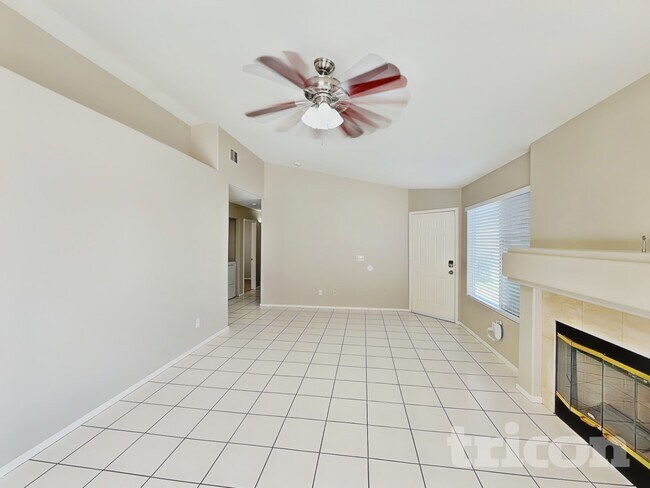 Foto del edificio - 5703 Roundrock Dr