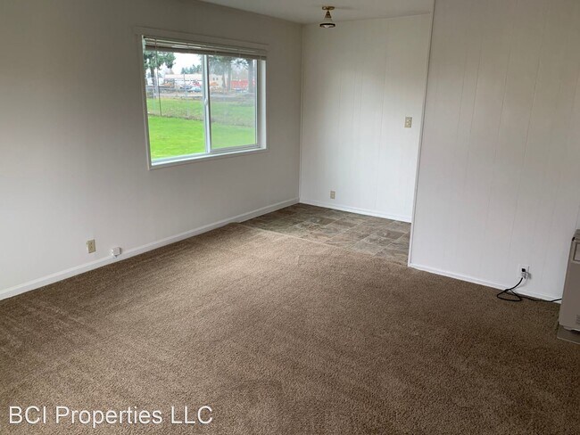 Foto del edificio - 3718 Steilacoom Blvd SW