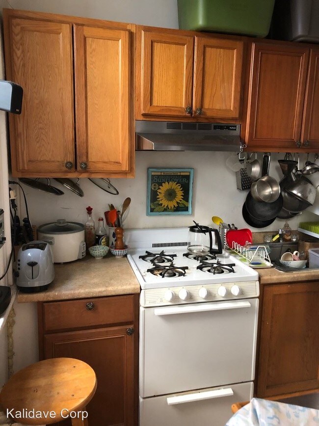 Foto del edificio - 1 br, 1 bath  - 269 South 44th St.