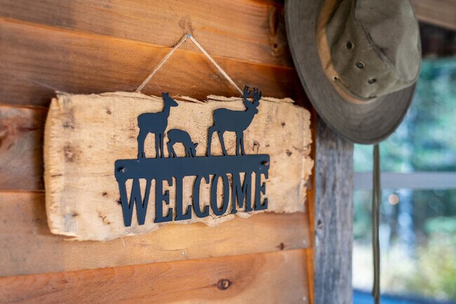 Foto del edificio - Nature Lover's Paradise: Cabin w/ Scenic T...