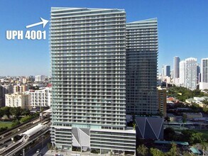 Building Photo - 79 SW 12th St