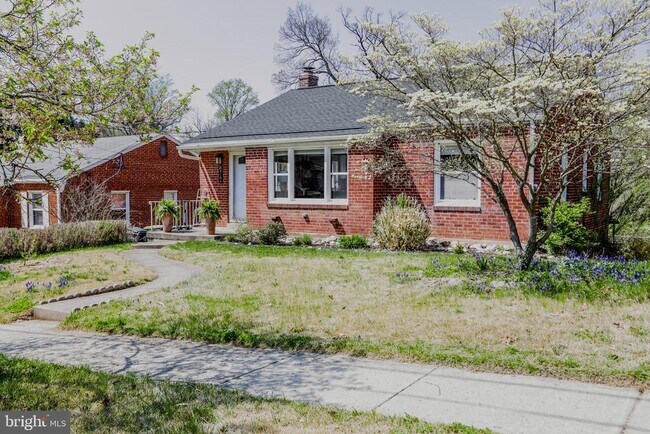 Building Photo - 3104 Gumwood Dr