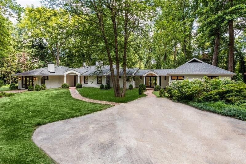 Primary Photo - 4685 Northside Dr NW