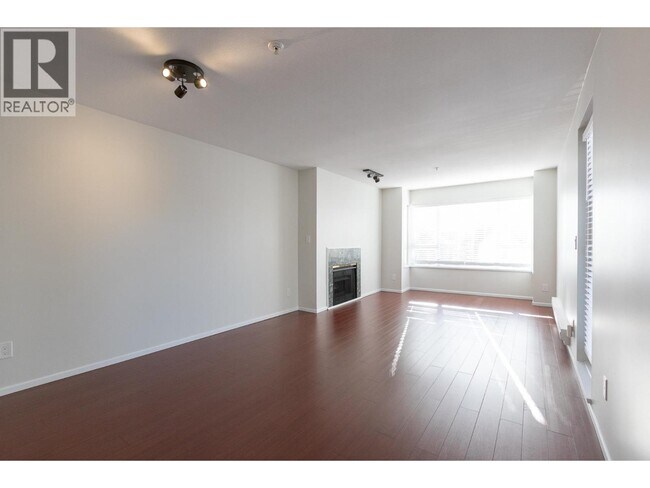 Photo du bâtiment - 937 W 14th Ave
