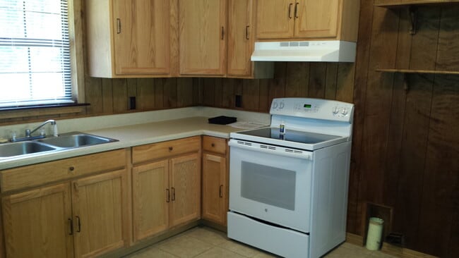 Building Photo - 6822 Larriet Ln
