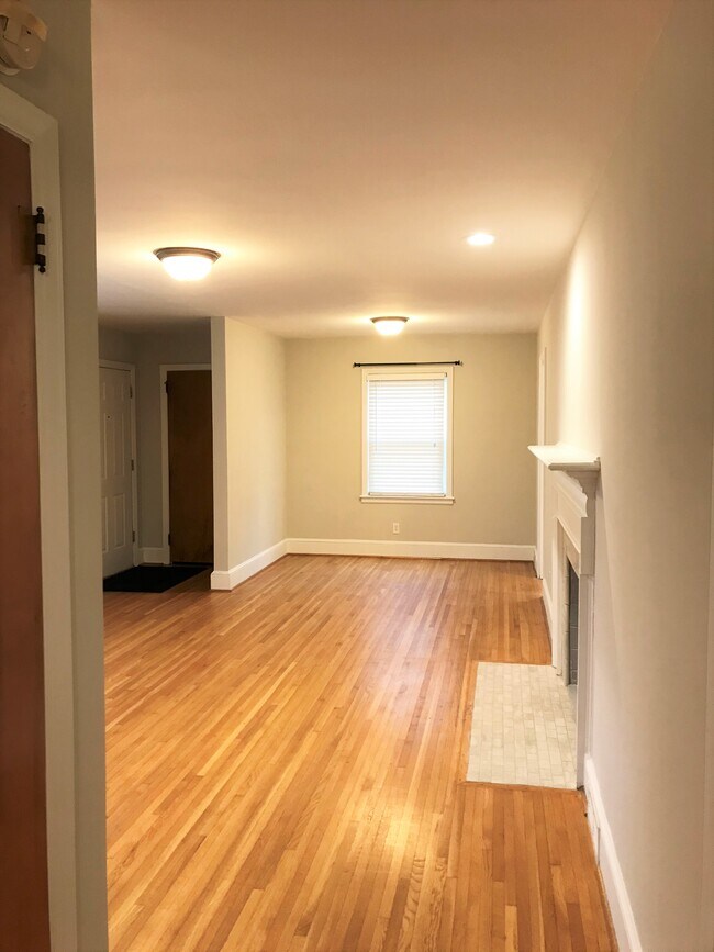 Foto del edificio - 1031 Norland Rd