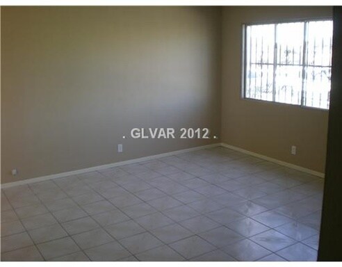 Building Photo - 3337 E Gowan Rd